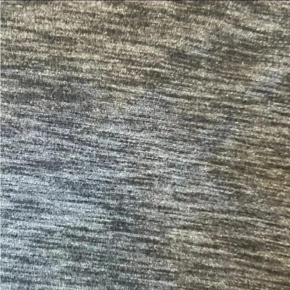 Lululemon Wild Tank Top Cheetah Print Criss Cross Back Size 4 Gray heathered - Picture 6 of 7